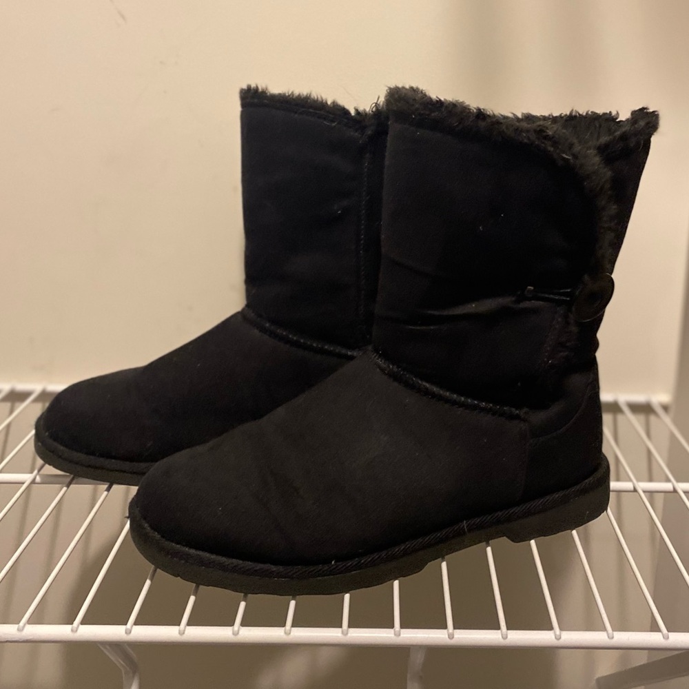 Women’s Fur Boots